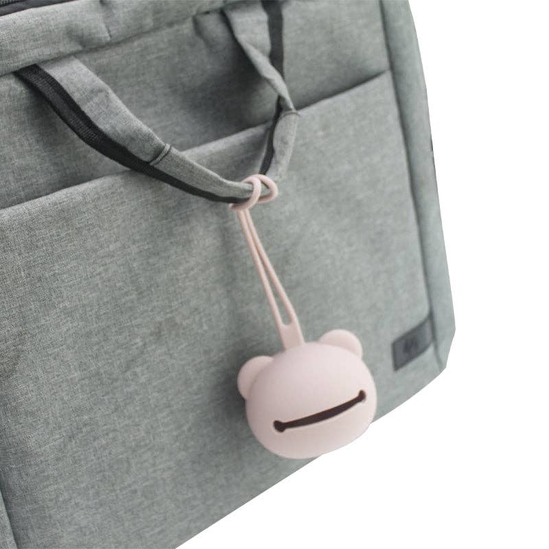 Silicone pacifier holder bear